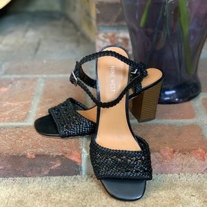 Nine West Tinsley Woven Heel